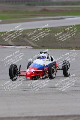 media/Jan-15-2023-CalClub SCCA (Sun) [[40bbac7715]]/Group 5/Race (Off Ramp)/